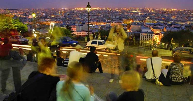 HYGGE. Aftenstemning i Paris. 
