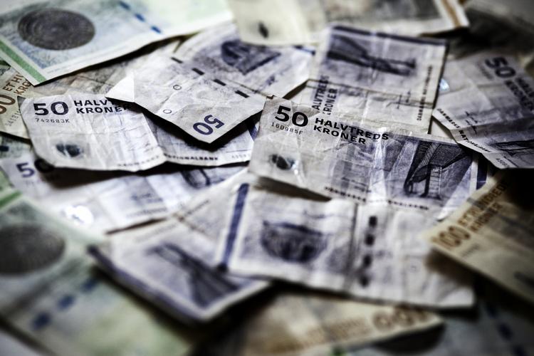 Skattetryk. Samlet set er der i dag 8 dollarmillionærer for hver 1.000 danskere. 