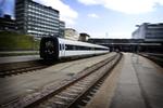 ONLINE. Fremover vil det være muligt at gå på internettet på flere togstrækninger i Danmark. 