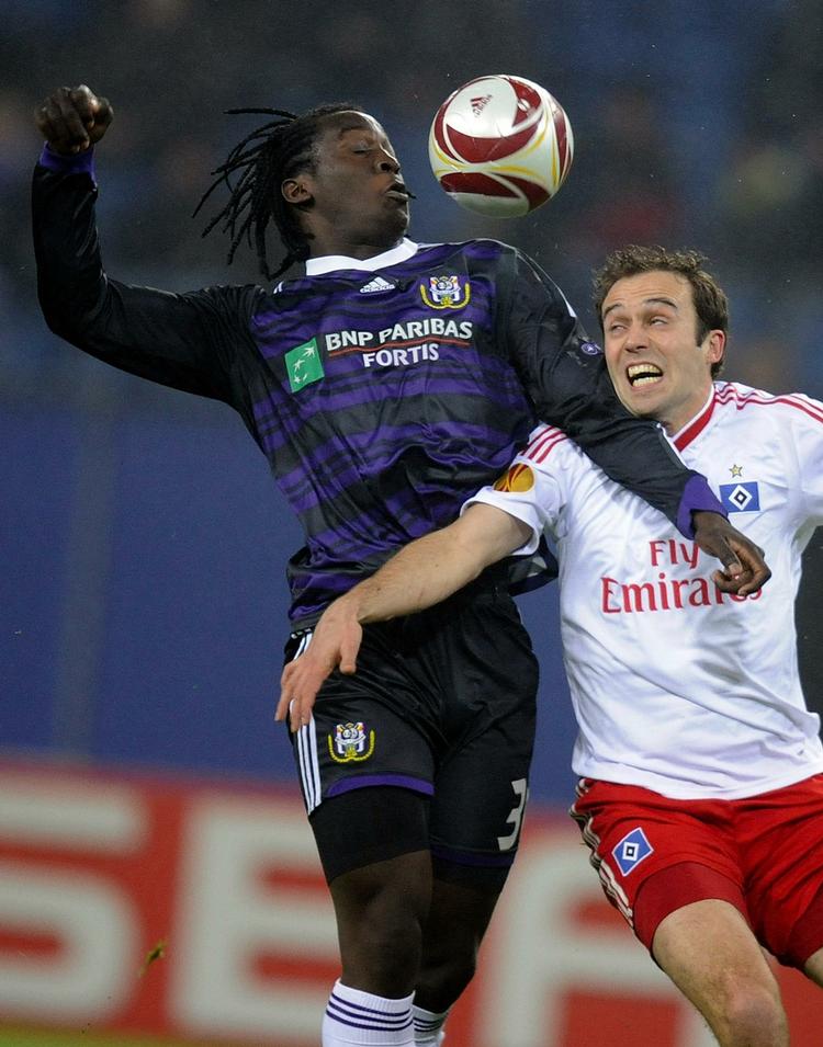 Talent. Romelu Lukaku meldes tæt på Chelsea. Den 18-årige belgier mærker også interesse fra henholdsvis Arsenal, Tottenham og Manchester City 