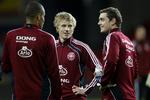 Overskudsvare. Trods en femårig kontrakt med Benfica, så er der ikke udsigt til spilletid for Daniel Wass (i midten). 