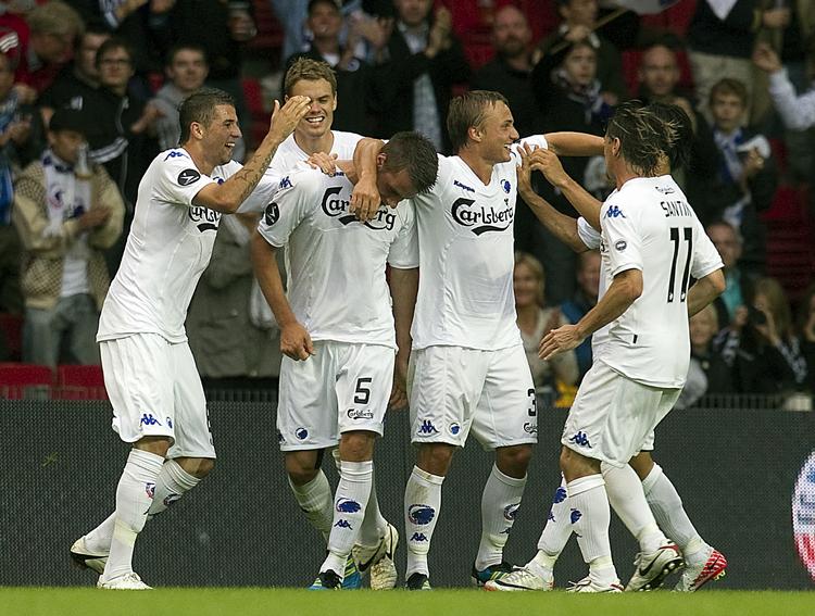 Jahh. Sölvi Ottesen jubler efter scoringen til 2-1, men FCK måtte alligevel nøjes med ét point i dagens kamp mod OB. 