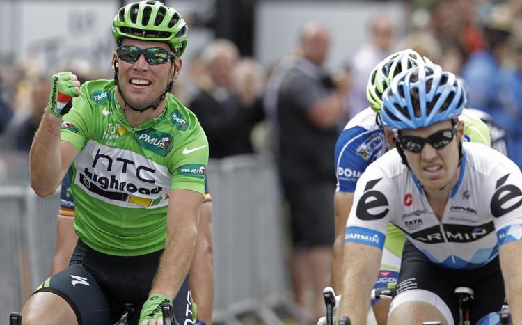 reddet. Mark Cavendish og over 80 andre ryttere fik kun lov til at køre Touren til ende, fordi en særlig paragraf i reglementet gjorde det muligt. 