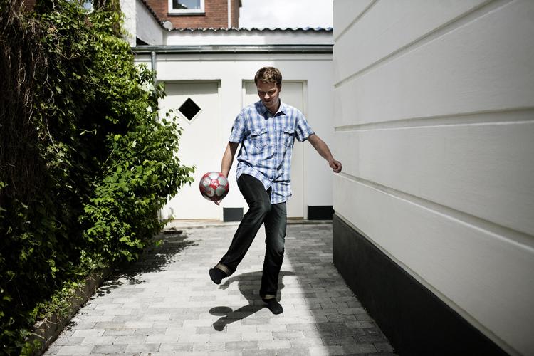 FART. Jacob Weinreich er ikke til tung research. Til gengæld er han ikke bleg for at skifte genre og målgruppe. 