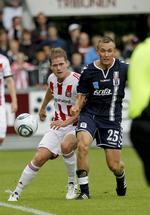 igangsætter. Mathias Wichmann (t.v.) åbnede scoringen for AaB efter pausen. 