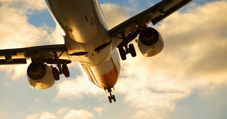 Rejseri. Prisen på flybilletter kan ændre sig kraftigt alt efter, hvornår man køber den. 