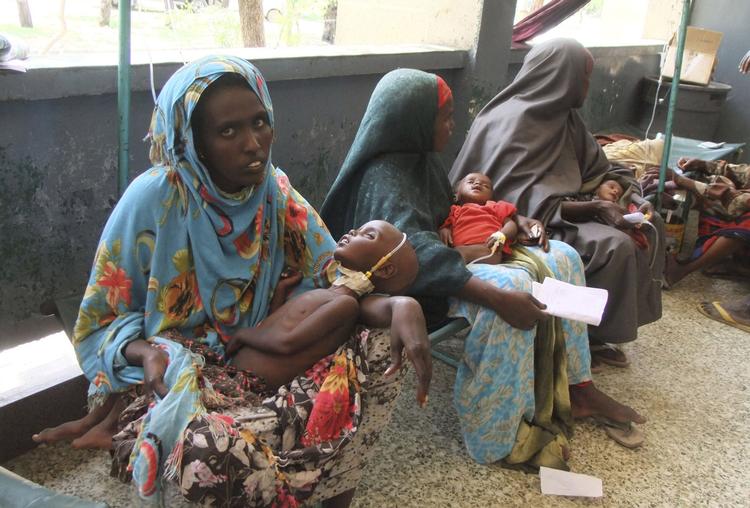 Hungersnød. Tusindsvis af Somaliere er taget til Mogadishu i et forsøg på at overleve den katastrofale tørke. 