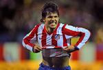 Sergio Agüero jubler efter udligningen til 2-2. 