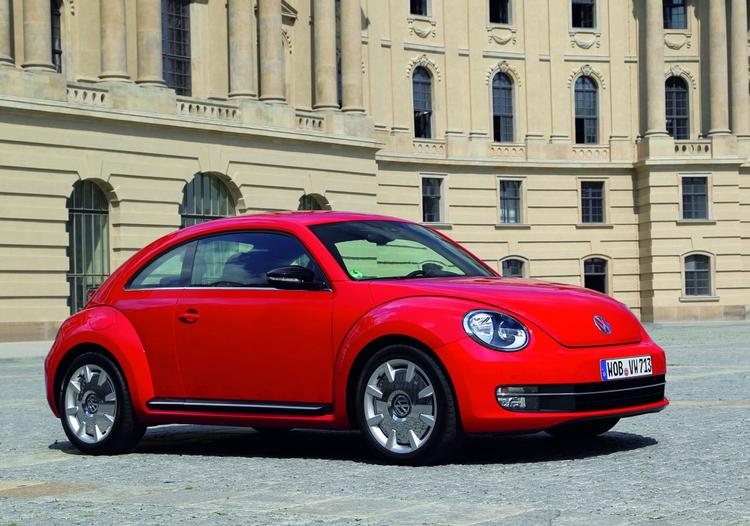 Opstramning. VW Beetle er forbedret på alle punkter, men alligevel bliver den billigere end forgængeren. 