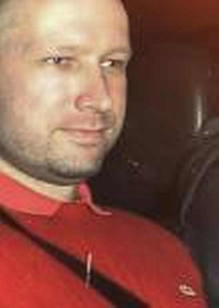 Isoleret. Anders Behring Breivik sidder i øjeblikket varetægtsfængslet i Ila-fængslet tæt ved Oslo. I morgen venter en ny afhøring. 