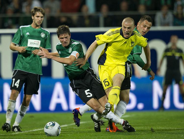 Nederlag. Mikkel Thygesen og de øvrige Brøndby-spillere skal hive noget ekstraordinært op af posen, hvis de vil videre i Europa League. 