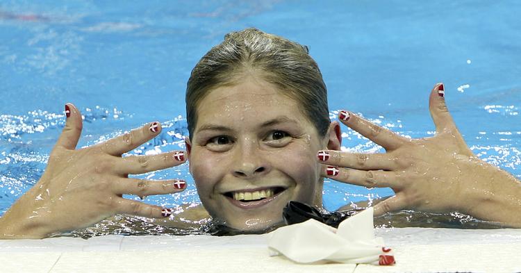Mesterlig. Lotte Friis kan lørdag middag vinde sit andet VM-guld i Shanghai. 