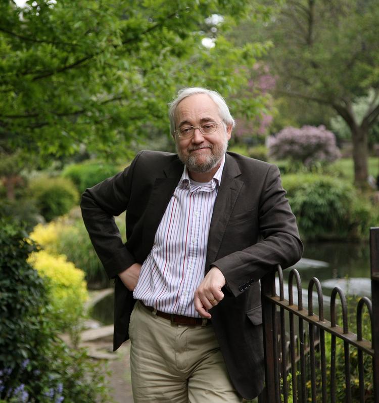 Kendetegn. Robert Goddard kredser om mysterier. 