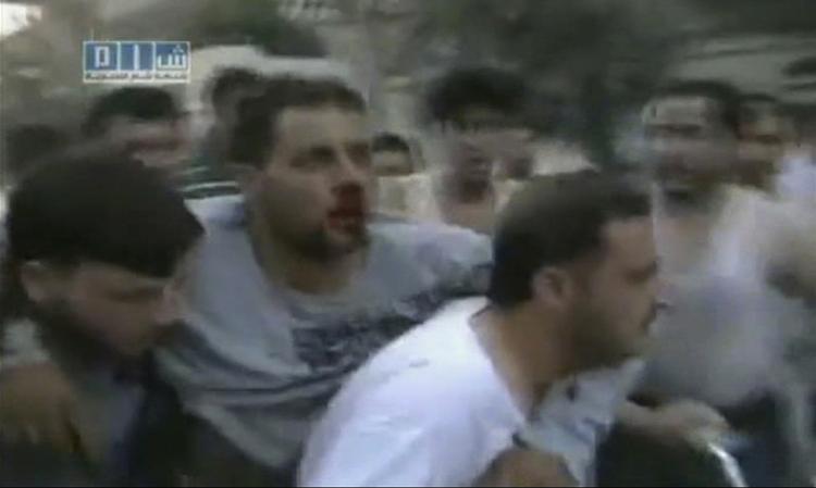 Bombardement. For anden aften i træk regner det med granater i Hama. 