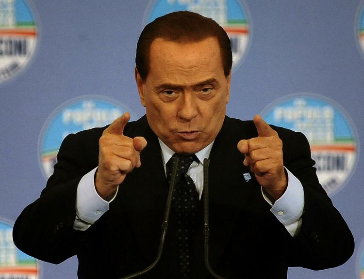 Planlægger. Silvio Berlusconi siger, at Italiens økonomi er bundsolid, men premierministeren varsler alligevel en handleplan. 