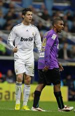 ronaldo-møde. Patrick Mtiliga har spillet overfor en del af verdens aller bedste spillere i den spanske liga. Her Real Madrids Cristiano Ronaldo. 