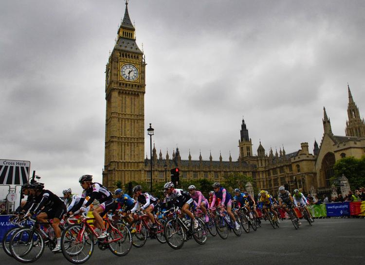 Byløb. Cykelryttere indtager London på søndag, og det kan give problemer for trafikken. Billedet er fra et tidligere løb. 
