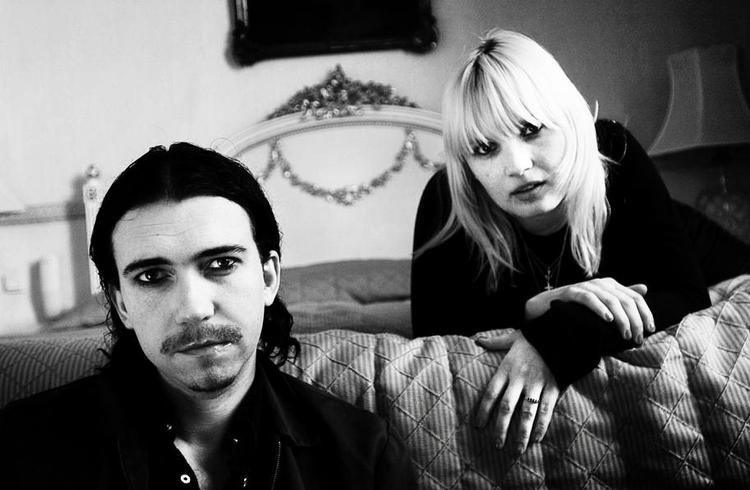 Support. 600 amatørband har meldt sig som opvarmningsband til The Raveonettes.