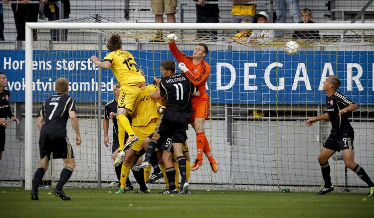 Føring. Horsens' Lasse Kryger åbnede målfesten i Superligaen mod AaB. 