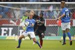 2-1. FC Midtjylland skulle have lukket opgøret mod Lyngby tidligt i kampen, men nordsjællænderne holdt sig inde i dysten. 