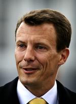 Pragtfuldt. Prins Joachim er glad på sin brors vegne. 