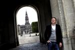 USIKKERT. Anders Samuelsen risikerer ikke at komme i Folketinget, hvis partiet må nøjes med fire mandater. 