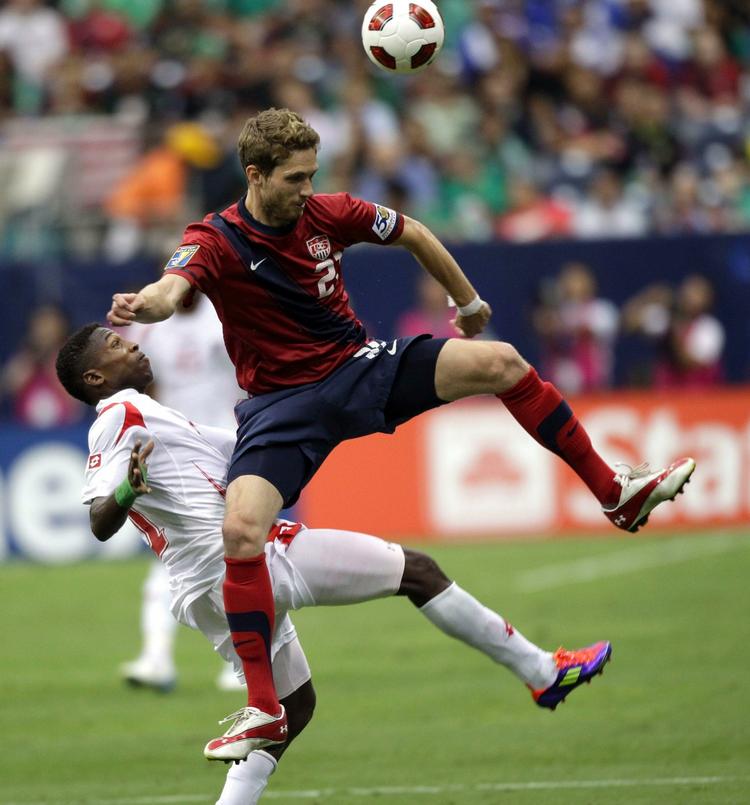 afbud. Tidligere på sommeren spillede Clarence Goodson finale i Gold Cup for USA, men revanchen for nederlaget til Mexico bliver uden Brøndbyspilleren. 