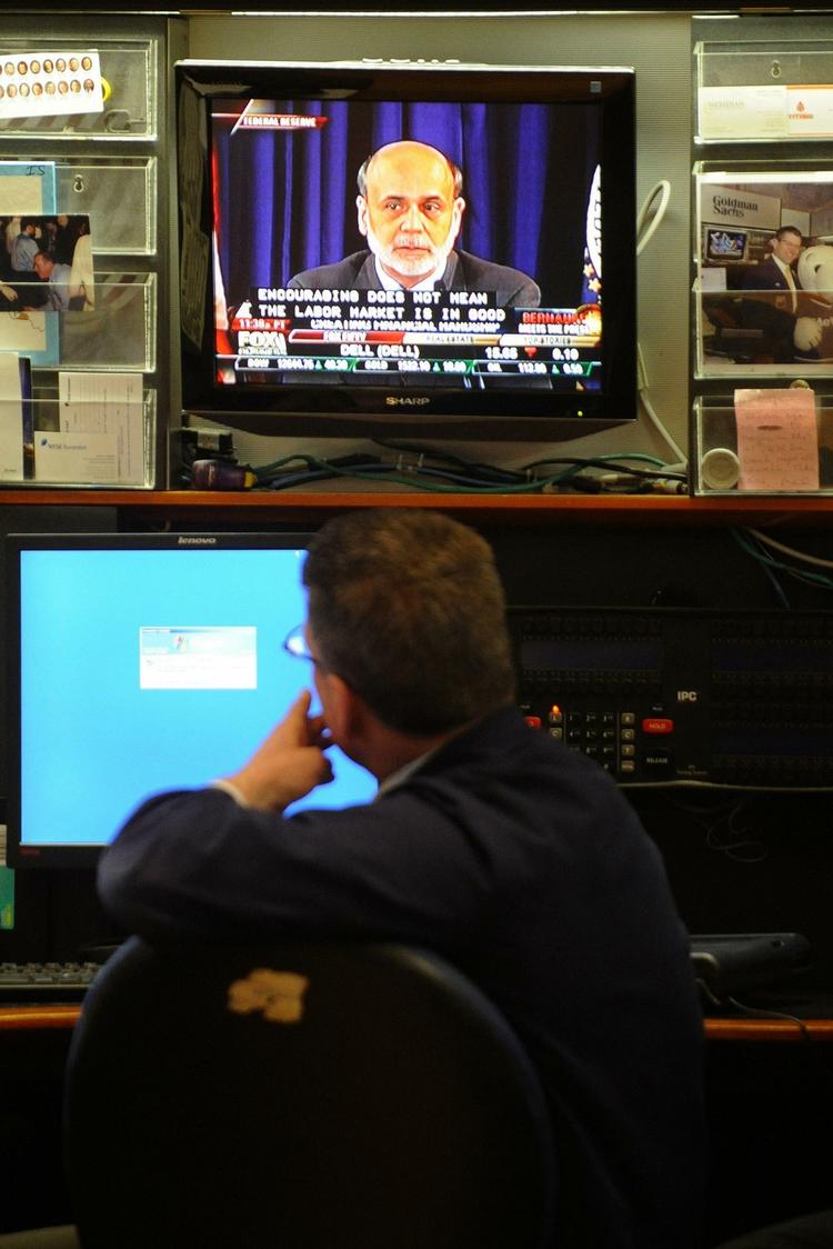UDVEJ. Centralbankens chef Ben Bernanke lover, at han har flere værktøjer på hånden. 