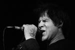 Intimt. Man kan komme helt tæt på, når sangeren Mark Lanegan med gæster giver koncert i den lille biograf Øst for Paradis under Aarhus Festuge. 