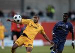 Dom. Nabil Aslam (tv.) fra AC Horsens blev kendt skyldig i vold i Retten i Horsens. Arkivfoto. 