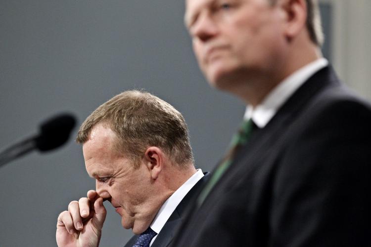 Kursskift. Nu er Lars Løkke Rasmussen ikke længere tilhænger af de regioner, som har selv var arkitekten bag. 