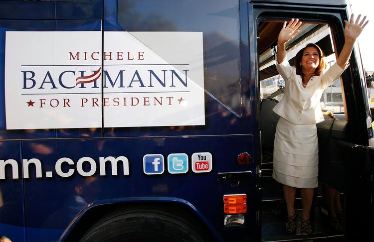 OPBAKNING. Et prøvevalg i Iowa afslører stor støtte til Michele Bachmann i de republikanske politikeres kapløb om at få lov at stille op som partiets præsidentkandidat. 