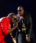 EVENT. Udgivelser som Jay-Z og Kanye Wests sidste er branchens seneste forsøg på at reklamere for et trængt produkt. Og sådanne 'udgivelsesevents er' kommet for at blive, påpeger forsker. 