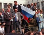 Opløser. Boris Jeltsin endte med at tage magten og opløse Sovjetunionen i 1991. »Han var så magtsyg. Jeg skulle have sendt ham til en bananrepublik som ambassadør«, siger Gorbatjov i dag. 