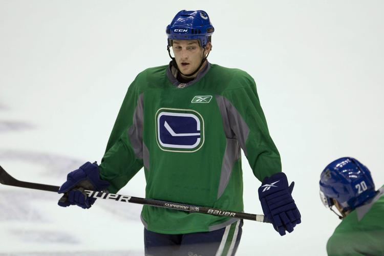dødsfald. Rick Rypien optrådte sidste sæson for Vancouver Canucks sammen med danske Jannik Hansen. 