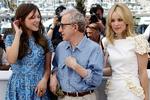 Succes. Woody Allen sælger stort. Her er han med skuespillerinderne Lea Seydoux og Rachel McAdams hans seneste film. 