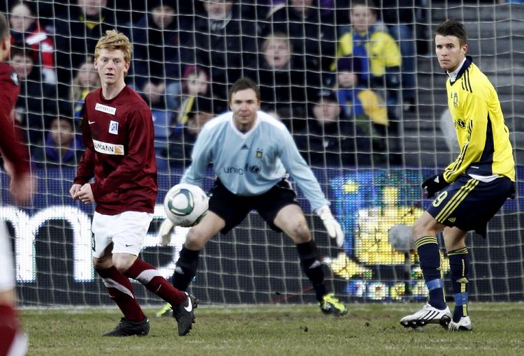 forhenværende. Målmanden Stephan Andersen har allerede været i engelsk fodbold, og nu skal han til Frankrig. 