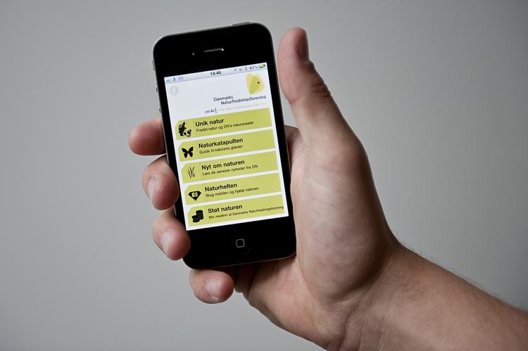 Energi. Hvis ny forskning viser sig at holde, kan 75 procent af energien fra din smartphones skærm genbruges. 