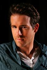 damer. Ryan Reynolds har været gift og skilt med bl.a. Alanis Morissette og Scarlett Johansson. 