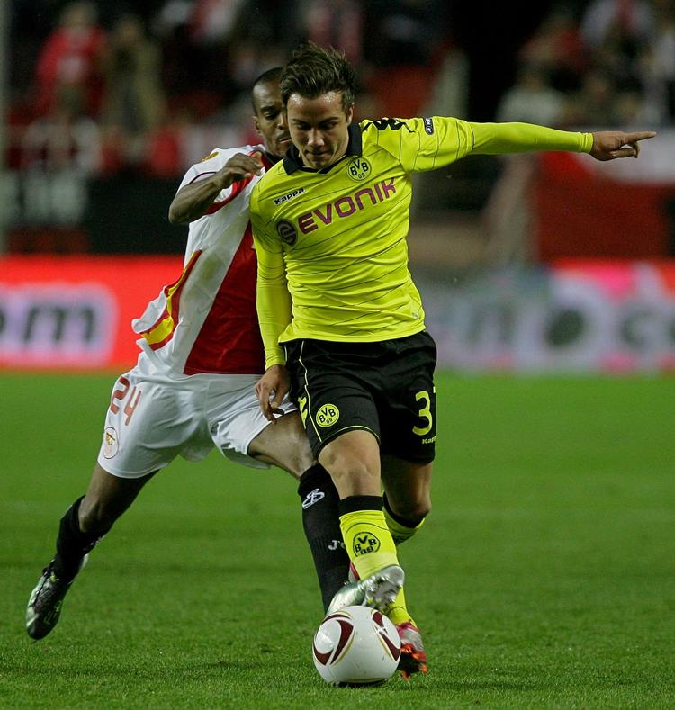 profil. 19-årige Mario Götze betegnes som Tysklands største talent og er en stor profil på Dortmunds mesterhold. Ham vil Manchester United og Alex Ferguson have fat i. 