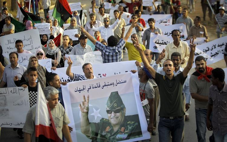 Kampgejst. »Jo længere tid det lykkes Gaddafi at holde stand, jo større bliver risikoen for, at revolutionen bliver overtaget af militante kræfter«, skriver Thomas Lund-Sørensen. 