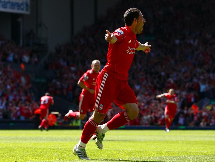 hattrick. 23. april mod Birmingham og igen i går mod Fulham scorede Maxi Rodriguez tre mål i en Premier League-kamp. 