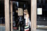 Vandproblemer. Emmerys på Nørrebro har midlertidigt droppet salget af kaffe og te. Vandet kan ikke varmes tilstrækkeligt op til at slå bakterier ihjel. 