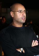 Fanget. Moamar Gaddafis søn, Saif al-Islam er blevet taget til fange af oprørerne i Libyen. 