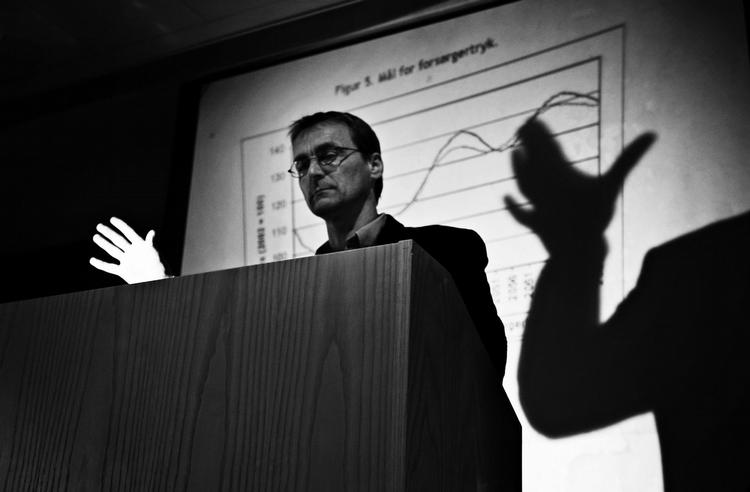 Deltagelse. De økonomiske eksperter har pligt til at blande sig i samfundsdebatten, ifølge dagens signatur. På billedet ses økonomiprofessor og tidligere overvismand Torben M. Andersen. 