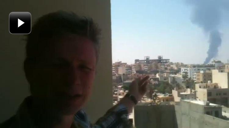 Tripoli. Politiken.dk har journalisterne Claus Blok Thomsen (billedet) og Rasmus Bøgeskov Larsen i den libyske hovedstad. 