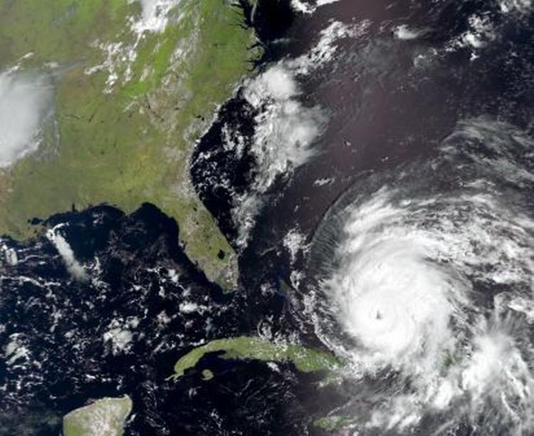 Storm. Orkanen Irene er på vej til den amerikanske østkyst. Foto: European Organisation for the Exploitation of Meteorological Satellites. 