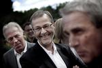 Kampklare. SF's top  til sommergruppemøde 10. august. Nu skal Søvndal og Sohn ud at kæmpe om danskernes stemmer. 