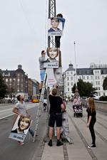 Valgplakater på valgdagen