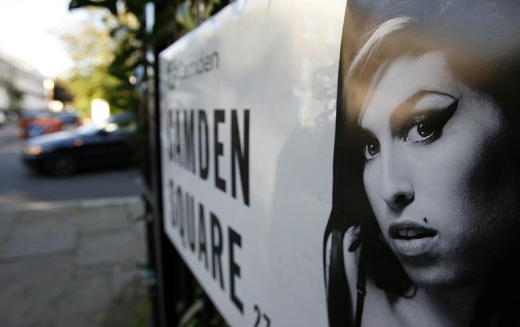 Succes. Amy Winehouse storsælger efter sin død 23. juli. 